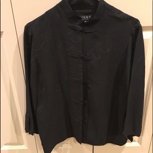 SOLD Citron Black Asian Style Top size Medium